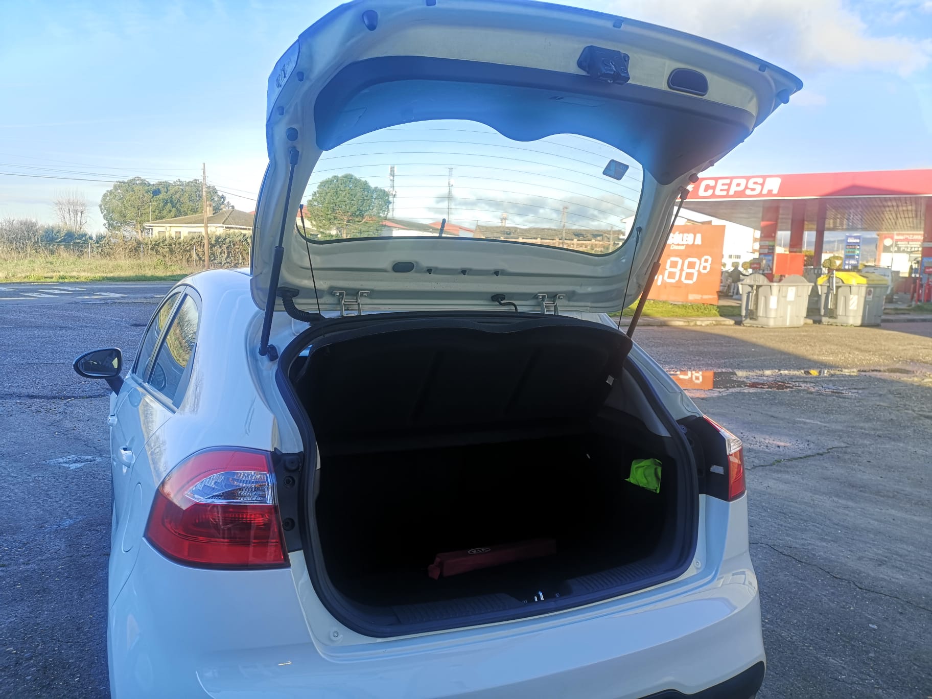 KIA RIO 1.4DIESEL 90CV AÑO2014 - Imagen 8