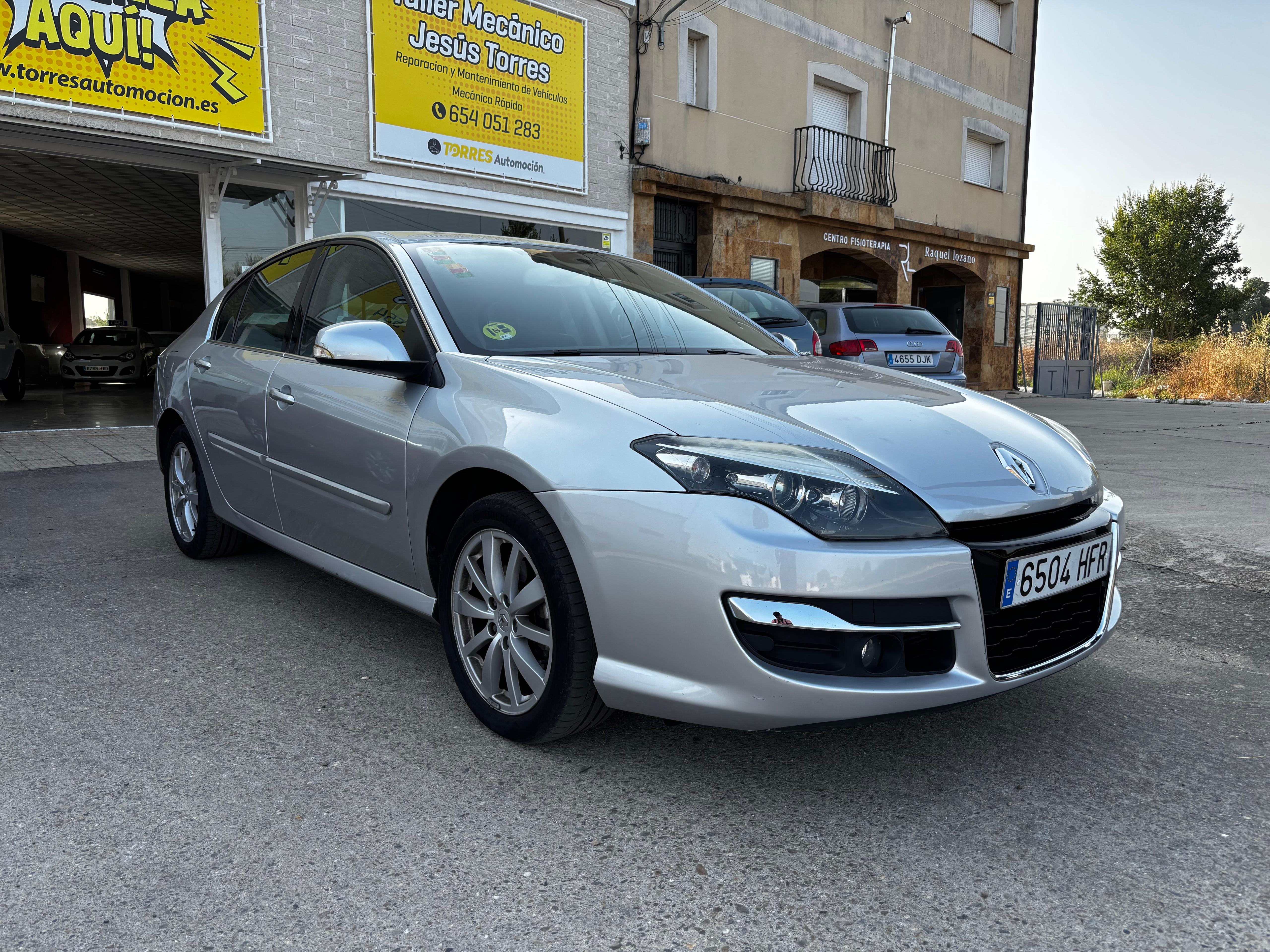 RENAULT LAGUNA 2.0 DCI DYNAMIQUE TOM TOM 130CV DIESEL